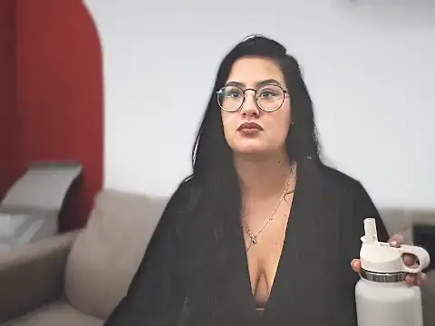 Snapshot of ZabathMiller chatting on 02/20/25, 07:01 ZabathMiller online show from 02/20/25, 07:01