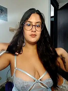 Snapshot of ZabathMiller chatting on 10/07/25, 03:31 ZabathMiller online show from 10/07/25, 03:31