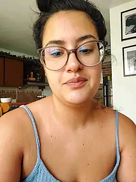 Snapshot of ZabathMiller chatting on 11/13/25, 04:06 ZabathMiller online show from 11/13/25, 04:06