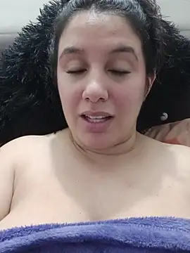 Snapshot of Deina_bunny chatting on 11/12/25, 11:47 Deina bunny online show from 11/12/25, 11:47