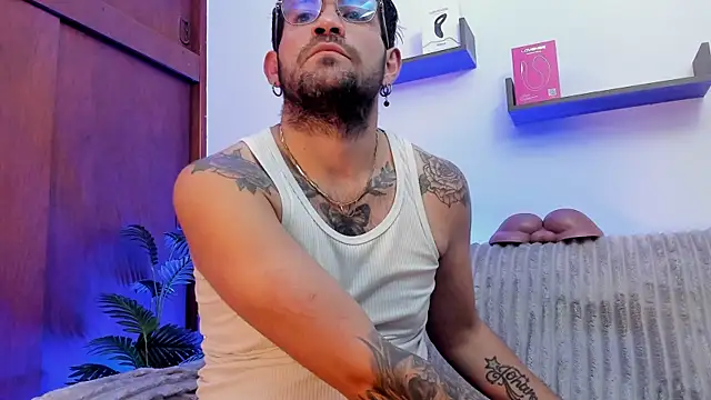 jonathan rivers online show from 11/04/25, 09:25