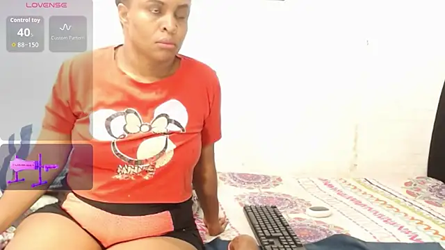 Snapshot of Kattara_Becky_ chatting on 07/06/26, 01:46 Kattara Becky online show from 07/06/26, 01:46