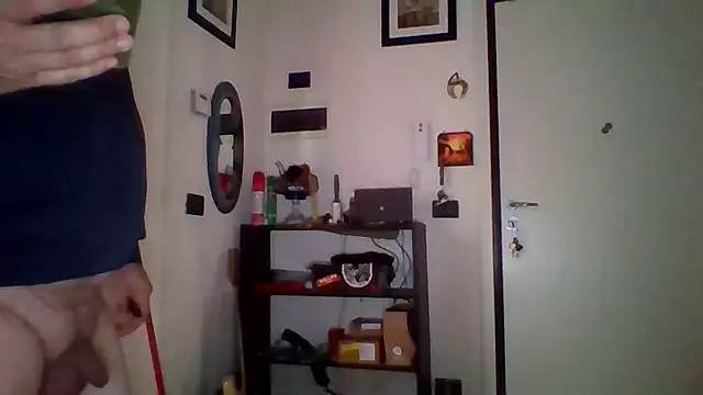 Snapshot of woww791 chatting on 09/27/25, 02:33 woww791 online show from 09/27/25, 02:33