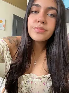 DaphneUwu online show from 02/27/25, 02:21