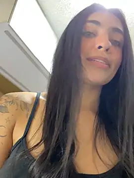 DaphneUwu online show from 03/10/26, 03:00