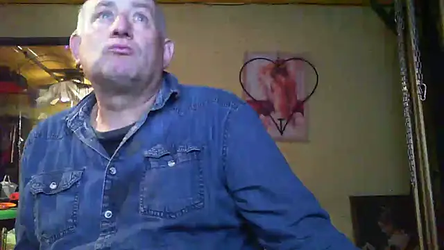 Snapshot of jeanlulu chatting on 11/06/25, 07:48 jeanlulu online show from 11/06/25, 07:48