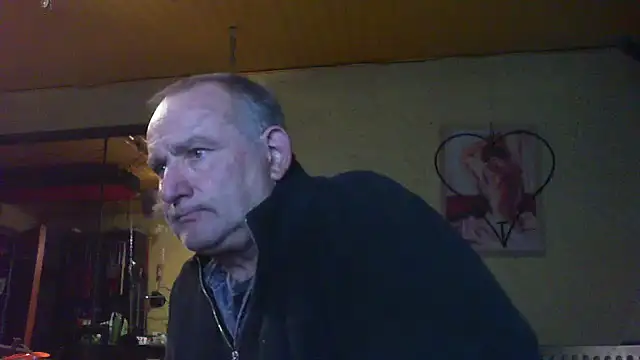 Snapshot of jeanlulu chatting on 11/09/25, 05:00 jeanlulu online show from 11/09/25, 05:00