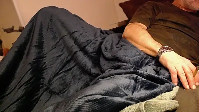 Snapshot of mike30nbg chatting on 01/23/25, 09:18 mike30nbg online show from 01/23/25, 09:18