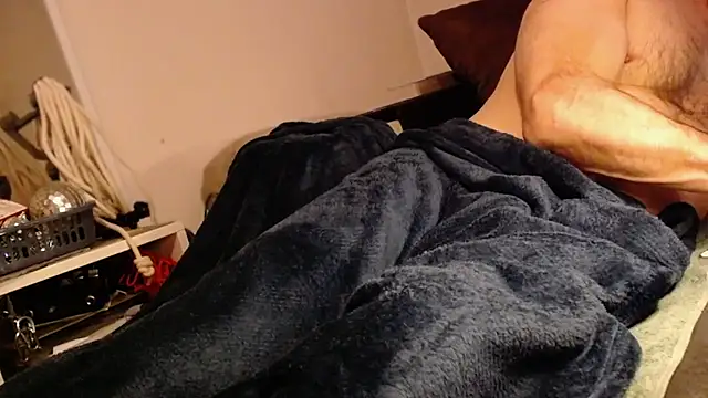 Snapshot of mike30nbg chatting on 01/25/25, 09:14 mike30nbg online show from 01/25/25, 09:14