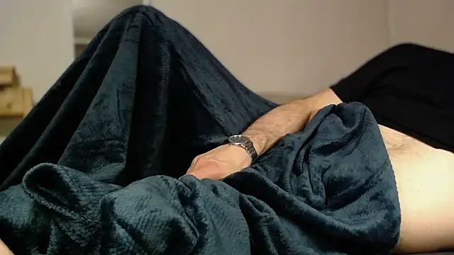 Snapshot of mike30nbg chatting on 02/24/25, 09:20 mike30nbg online show from 02/24/25, 09:20