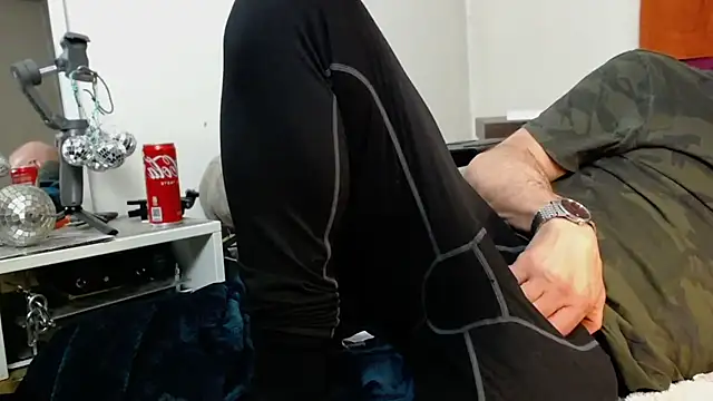 Snapshot of mike30nbg chatting on 03/01/25, 08:53 mike30nbg online show from 03/01/25, 08:53