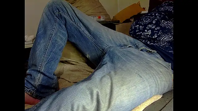 Snapshot of mike30nbg chatting on 11/21/25, 08:51 mike30nbg online show from 11/21/25, 08:51