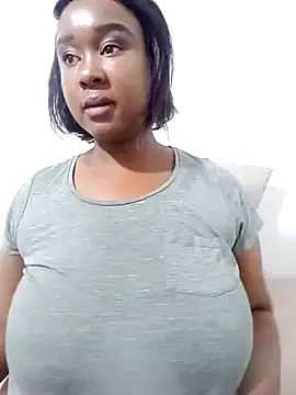 HotAFRICANBEAUTY online show from 01/27/25, 11:00