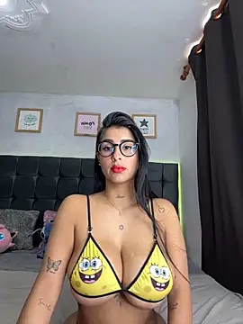 lovely violet13 online show from 11/26/25, 02:07