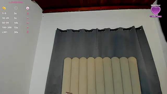Snapshot of Dounia_nagi chatting on 10/02/25, 01:51 Dounia nagi online show from 10/02/25, 01:51