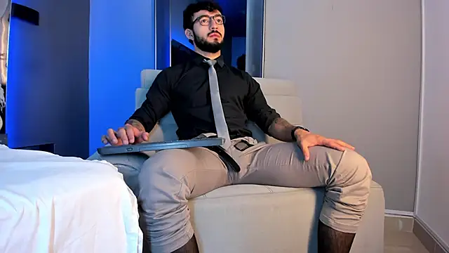 MarkWalker   online show from 02/13/25, 10:44