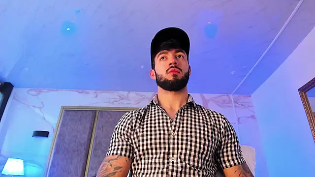 MarkWalker   online show from 02/18/25, 04:37