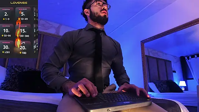 MarkWalker   online show from 02/25/25, 10:04