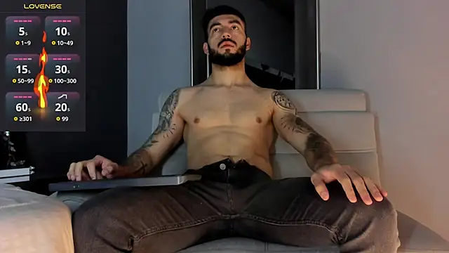 MarkWalker   online show from 12/21/25, 10:22