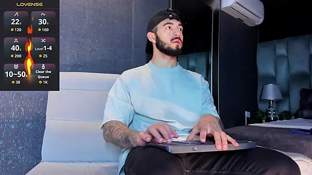 MarkWalker   online show from 04/05/26, 09:50