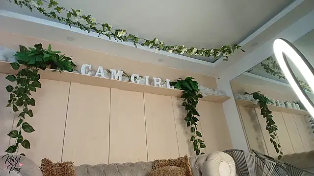 kristyl paez online show from 02/09/26, 07:51