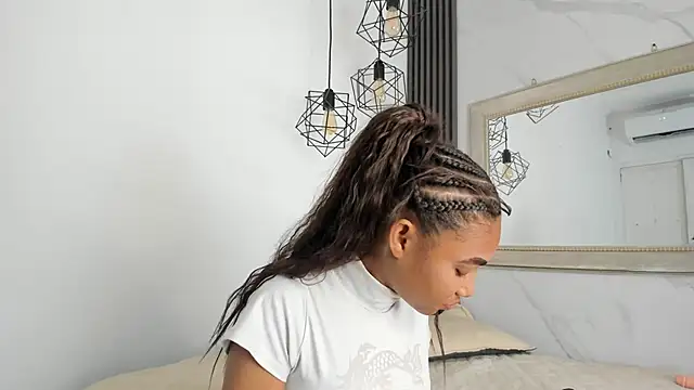 kristyl paez online show from 04/10/26, 08:02