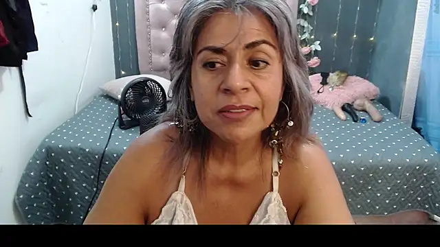 Snapshot of lalisha_96 chatting on 03/08/25, 03:17 lalisha 96 online show from 03/08/25, 03:17