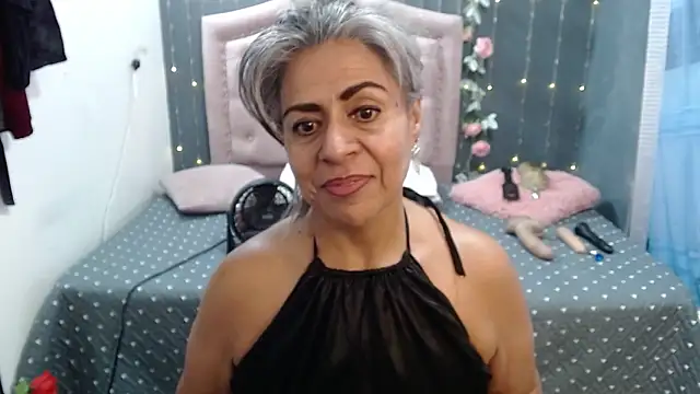 Snapshot of lalisha_96 chatting on 03/13/25, 06:01 lalisha 96 online show from 03/13/25, 06:01