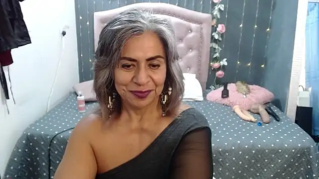 Snapshot of lalisha_96 chatting on 03/15/25, 10:00 lalisha 96 online show from 03/15/25, 10:00