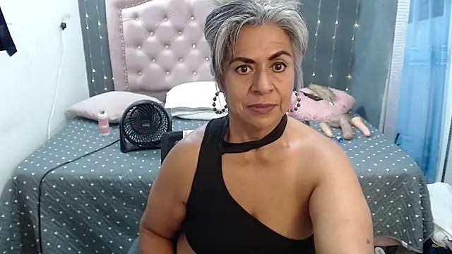 Snapshot of lalisha_96 chatting on 03/21/25, 09:12 lalisha 96 online show from 03/21/25, 09:12