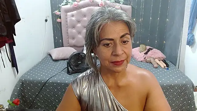 Snapshot of lalisha_96 chatting on 09/27/25, 06:46 lalisha 96 online show from 09/27/25, 06:46