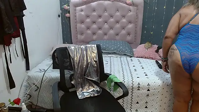 Snapshot of lalisha_96 chatting on 10/01/25, 10:27 lalisha 96 online show from 10/01/25, 10:27