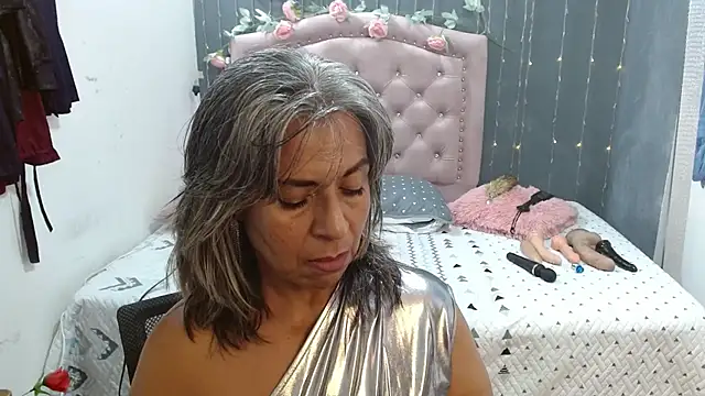 Snapshot of lalisha_96 chatting on 10/03/25, 11:57 lalisha 96 online show from 10/03/25, 11:57