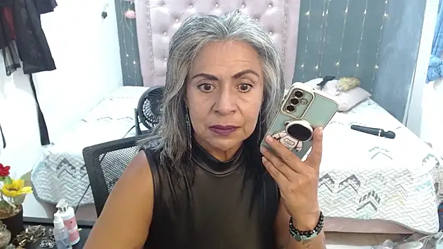 Snapshot of lalisha_96 chatting on 12/02/25, 11:23 lalisha 96 online show from 12/02/25, 11:23