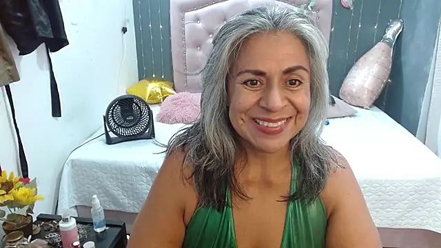 Snapshot of lalisha_96 chatting on 05/02/26, 12:37 lalisha 96 online show from 05/02/26, 12:37