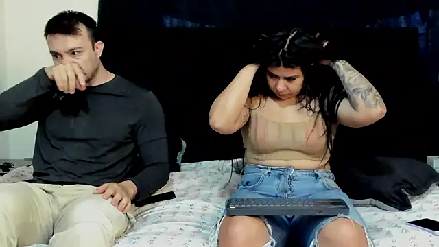 lissandthor13 online show from 10/28/25, 11:03