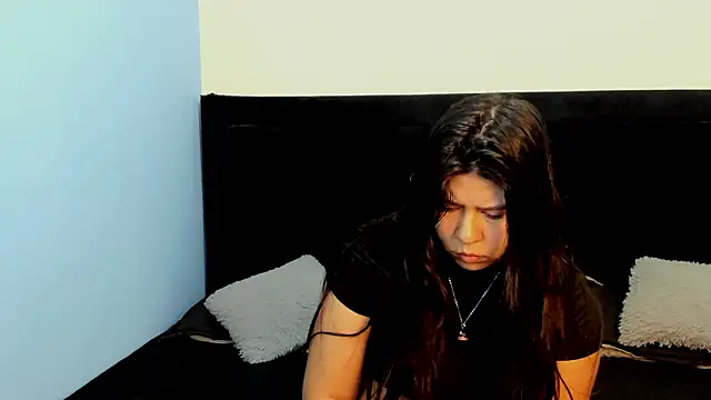 lissandthor13 online show from 03/13/26, 10:22