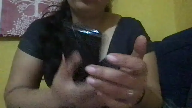 Snapshot of Riyasingh9 chatting on 12/28/24, 08:15 Riyasingh9 online show from 12/28/24, 08:15