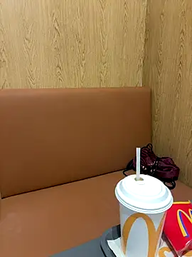 CherryAuroraa online show from 11/21/25, 09:02