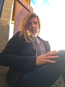 Snapshot of Lina_lou4 chatting on 02/03/26, 08:30 Lina lou4 online show from 02/03/26, 08:30