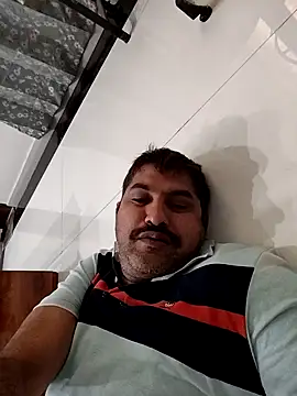 Snapshot of Amandev7 chatting on 05/29/26, 02:53 Amandev7 online show from 05/29/26, 02:53