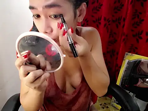 PirateEmpressBoaAico online show from 06/05/26, 11:32