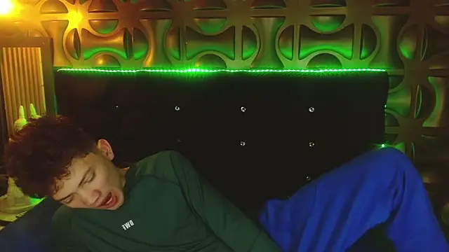 cruz dante online show from 04/17/26, 07:06