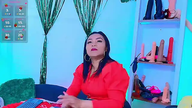 louise nails online show from 03/19/26, 12:53