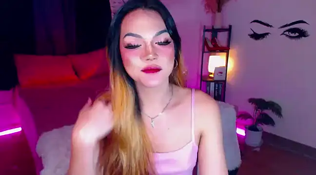 Snapshot of StellaSaucyCum chatting on 01/27/25, 01:09 StellaSaucyCum online show from 01/27/25, 01:09