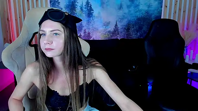 Snapshot of EmilyWilden chatting on 09/29/25, 06:07 EmilyWilden online show from 09/29/25, 06:07
