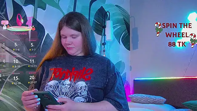 Snapshot of RubyValen chatting on 01/12/26, 01:11 RubyValen online show from 01/12/26, 01:11