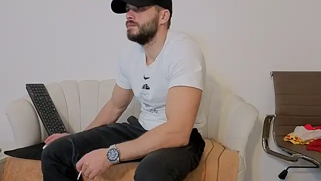 TheTopAlex online show from 11/14/25, 04:22