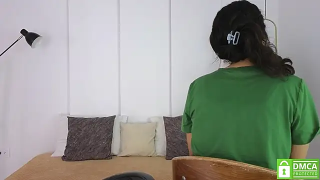 sexychanell 18 online show from 10/17/25, 01:14