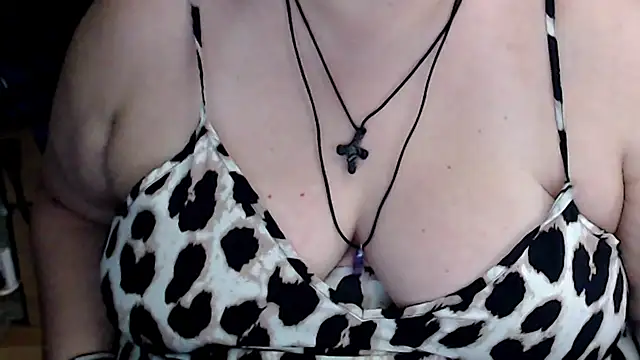 mayasmith online show from 11/17/25, 07:25